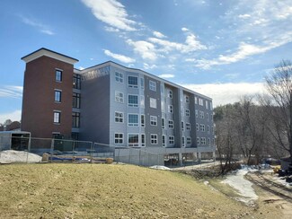 195 Mechanic St Unit 107, Lebanon, NH 03766