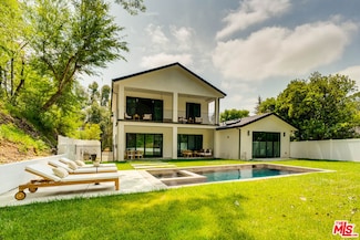 16815 Shileno Place, Encino, CA 91436