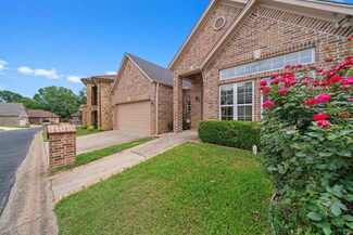 7132 Holly Square Ct, Tyler, TX 75703