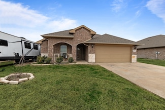 115 Oak Springs Loop, Mabank, TX 75143