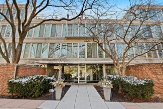 2525 Wellington Ct Unit W204, Evanston, IL 60201