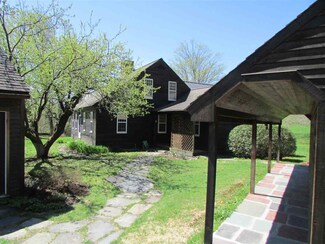 191 Skunk Hollow Rd, Greensboro, VT 05841