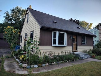 1476 64th Ave NE, Minneapolis, MN 55432