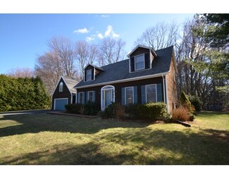 26 Whippletree Ln, Amherst, MA 01002