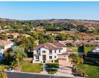 1956 Sycamore Hill Dr, Riverside, CA 92506