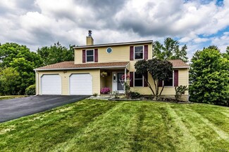 5767 Chantilly Ct, East Syracuse, NY 13057