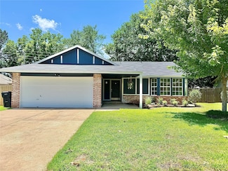 7716 S Maple Ave, Broken Arrow, OK 74011