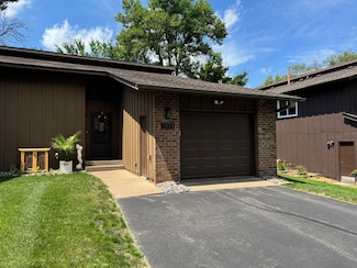 7013 Unity Ave N, Minneapolis, MN 55429
