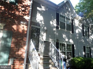 23 Jay Ct Unit 18B2, Plainsboro, NJ 08536
