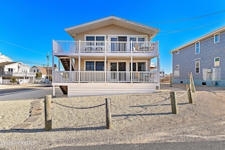 5909 Ocean Blvd, Beach Haven, NJ 08008