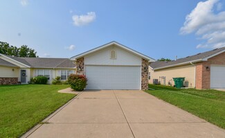 572 W 76th Ave, Merrillville, IN 46410