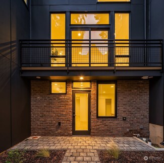 2626 Franklin Ave E Unit D, Seattle, WA 98102