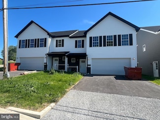 305 Grandview Ave, Waynesboro, PA 17268