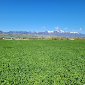 377 E 8900 S, Paradise, UT 84328