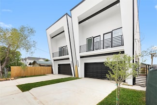 3524 Rebecca St, Houston, TX 77021