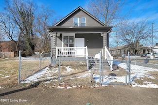 218 S 25th St, Louisville, KY 40212