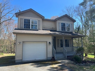 11 Willow Ln, Glen Spey, NY 12737