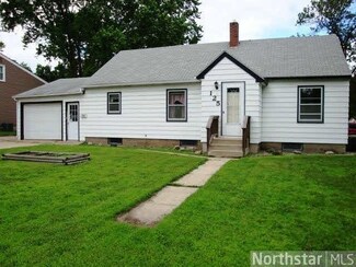 125 125 E 9th St, Litchfield, MN 55355