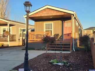 515 SE Sheridan Rd, Sheridan, OR 97378