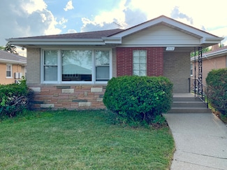 7614 N Neva Ave, Niles, IL 60714