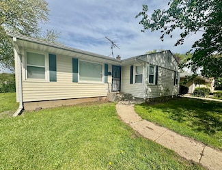 417 27th St, Rockford, IL 61108