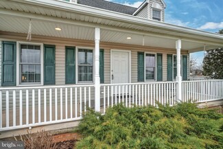 3300 Fox Meadow Dr, Dover, PA 17315
