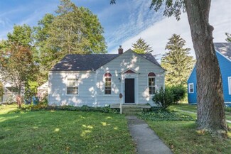 120 Fairview Dr, Ann Arbor, MI 48103