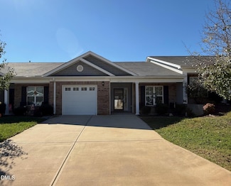 1575 Claridge Dr, Haw River, NC 27258