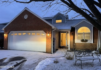 183 Meadow Green Dr, Mifflinburg, PA 17844