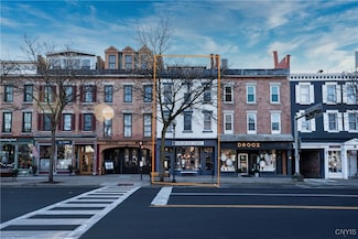 38 E Genesee St, Skaneateles, NY 13152