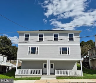 259 S 4th St, Hamburg, PA 19526