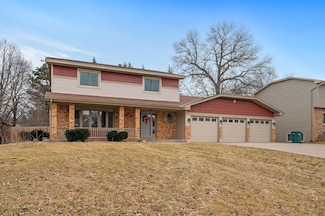 12091 Flintwood St NW, Coon Rapids, MN 55448