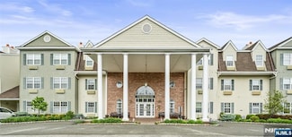 7417 Richmond Rd, West Milford, NJ 07480