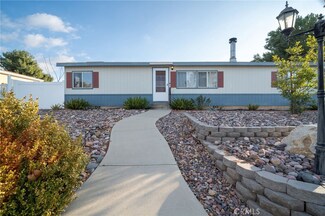 24763 Split Rail Rd, Wildomar, CA 92595