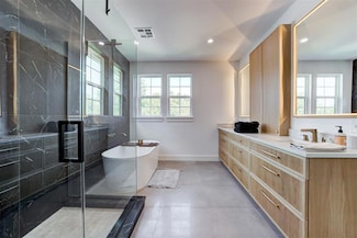 1205 NW 42nd St, Oklahoma City, OK 73118