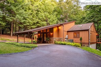 971 Ridge Rd, Roaring Gap, NC 28668