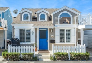 30 Drake St Unit 101, Newport Beach, CA 92663