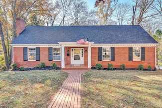 3237 Downing Dr, Lynchburg, VA 24503