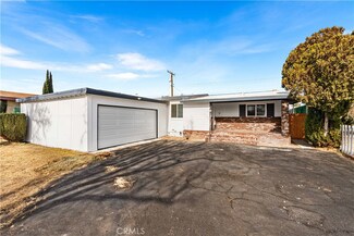 815 W Holguin St, Lancaster, CA 93534
