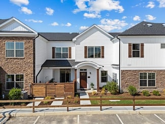 MM Longleaf at Legacy at Burbage Lake, Suffolk, VA 23435