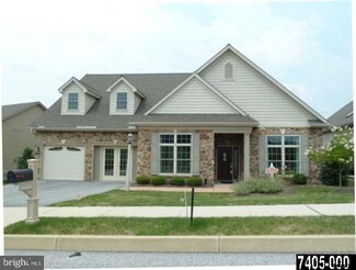 20 Azalea Dr, Windsor, PA 17366
