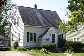 221 N Franklin Ave, Ames, IA 50014