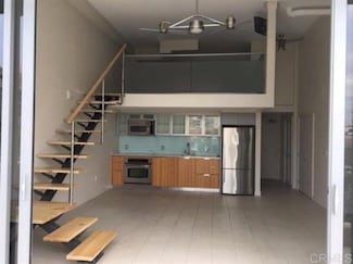 575 6th Ave Unit 215, San Diego, CA 92101
