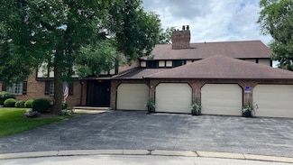 13216 N Country Club Ct Unit 2AA, Palos Heights, IL 60463