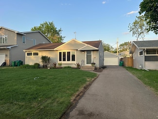 2543 Boone Ave S, Saint Louis Park, MN 55426