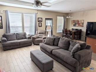 5835 Hopkins Dr, Temple, TX 76502