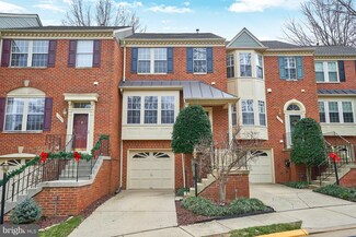 1385 Park Garden Ln, Reston, VA 20194
