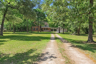 6811 S Trace Dr, Magnolia, TX 77354