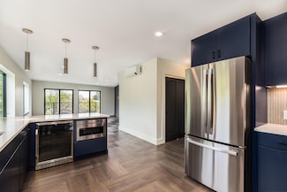 3 Walker St, Kittery, ME 03904