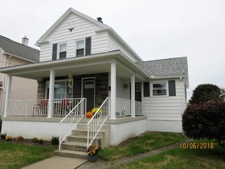 232 Poplar St, Scranton, PA 18519